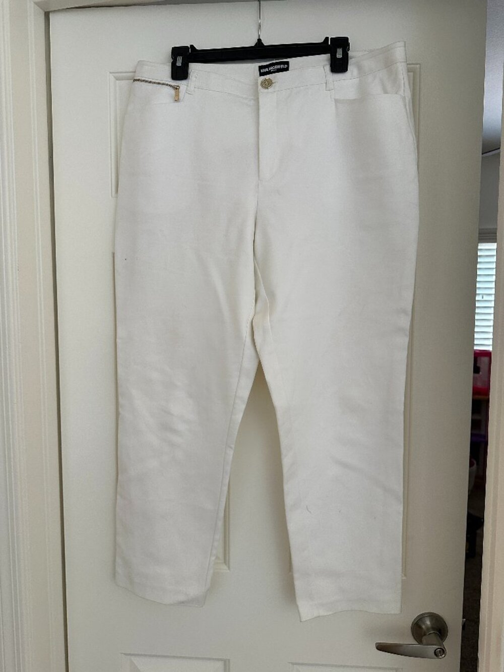 Karl Lagerfeld Paris white pants